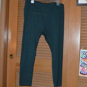 Olive Green XXL Capris Sport Leggings